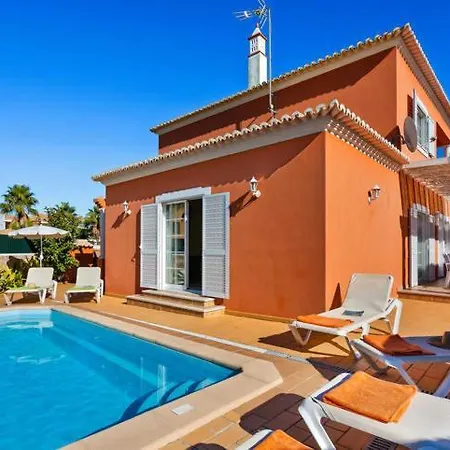 Villa 2 Pêra